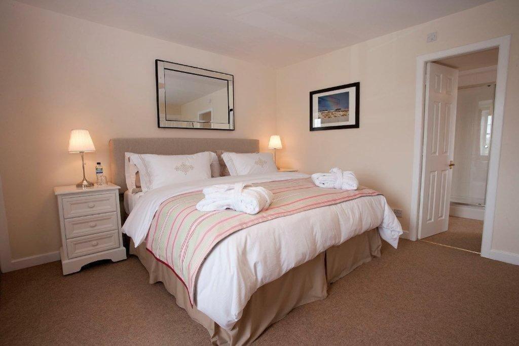 Гостьовий будинок Skerrols House Bridgend  Екстер'єр фото